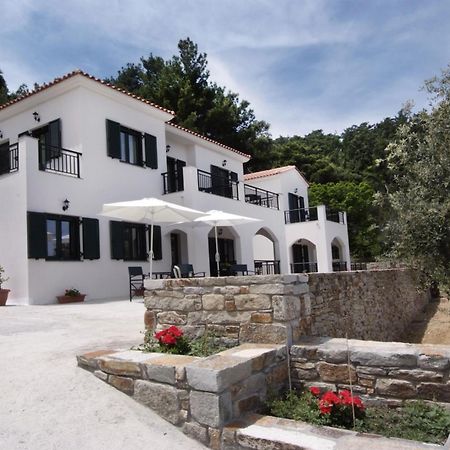 Eri Rooms To Let Raches  Exterior photo