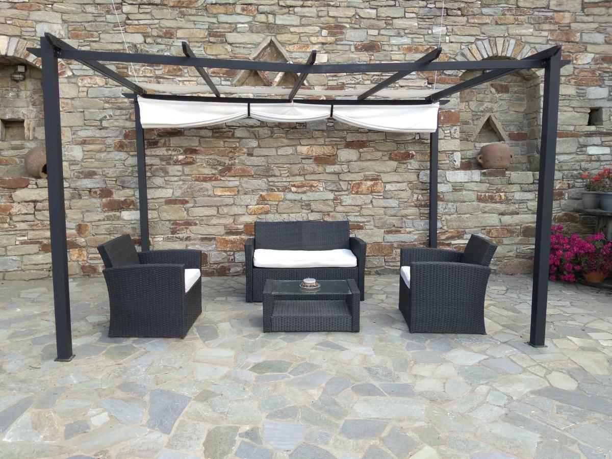 Eri Rooms To Let Raches  Exterior photo
